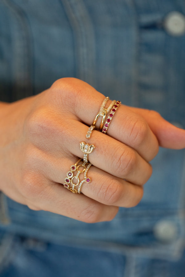 14K Gold Diamond Ruby Circle Ring