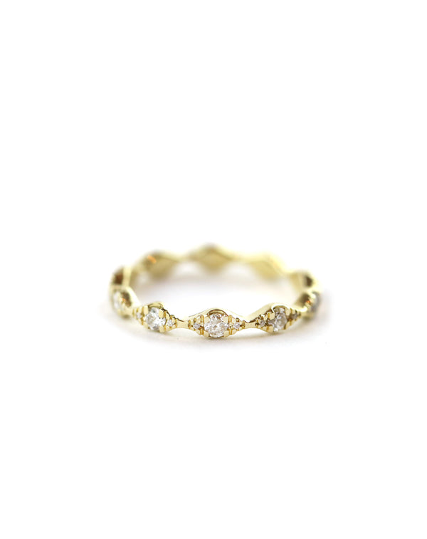 14K Yellow Gold Scallop Diamond Eternity Band